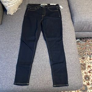 BNWT Gap high stretch easy legging size 30 R